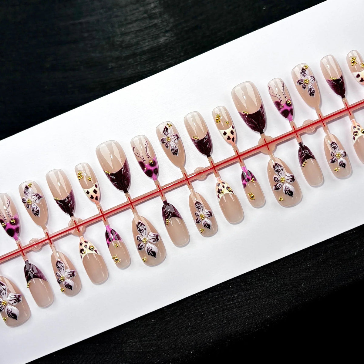 Press-On Nail Set Floral Design Salon-Quality Finish