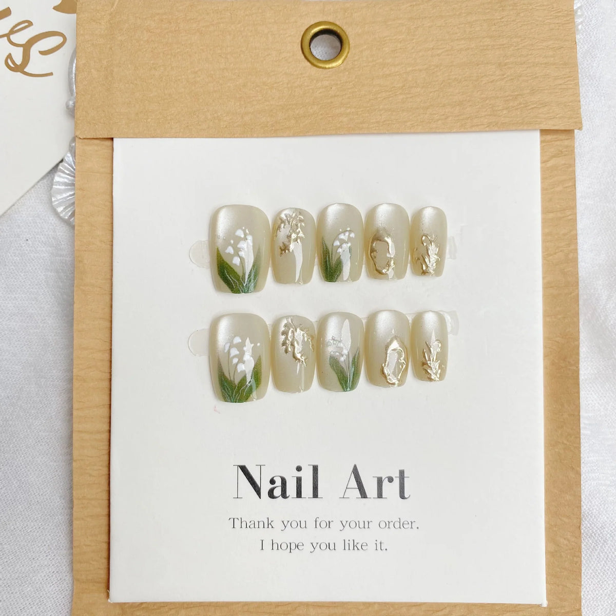 Press-On Nail Set Floral Design Salon-Quality Reusable