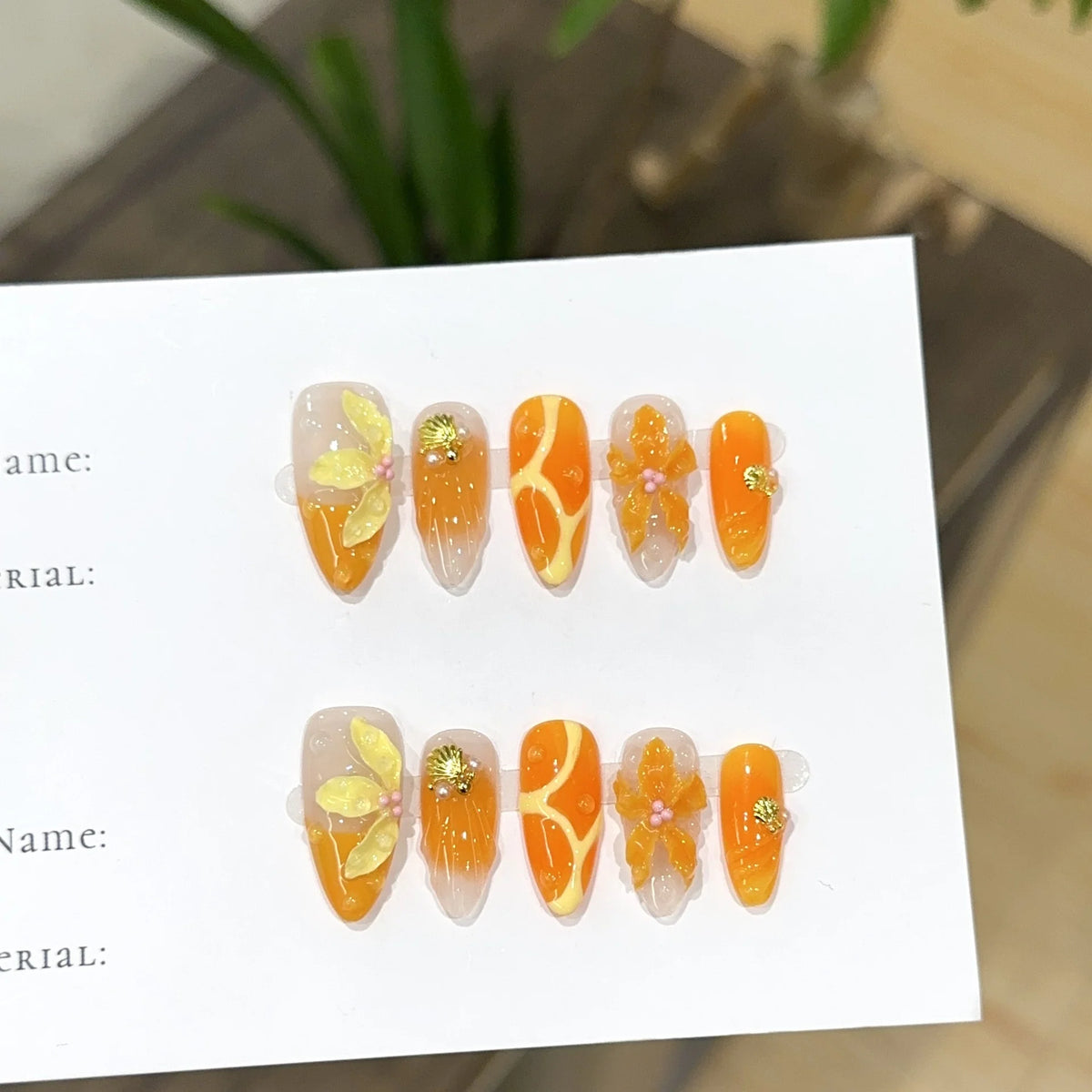 Press-On Nail Set Floral Design Strong Adhesive & Long-Lasting