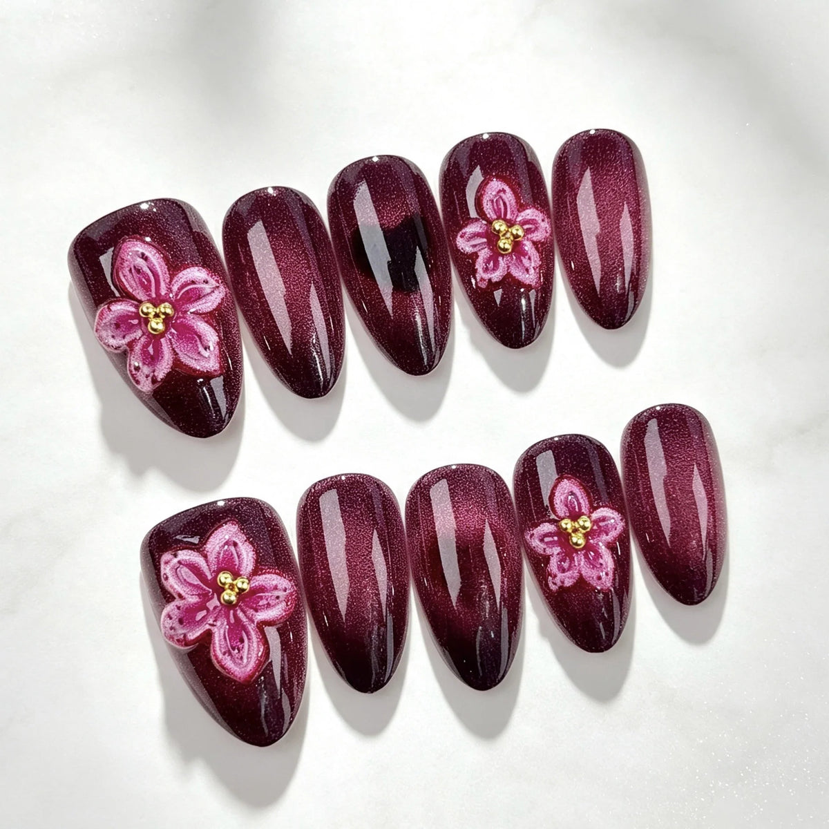 Press-On Nail Set Floral Design Strong Adhesive Multiple Sizes
