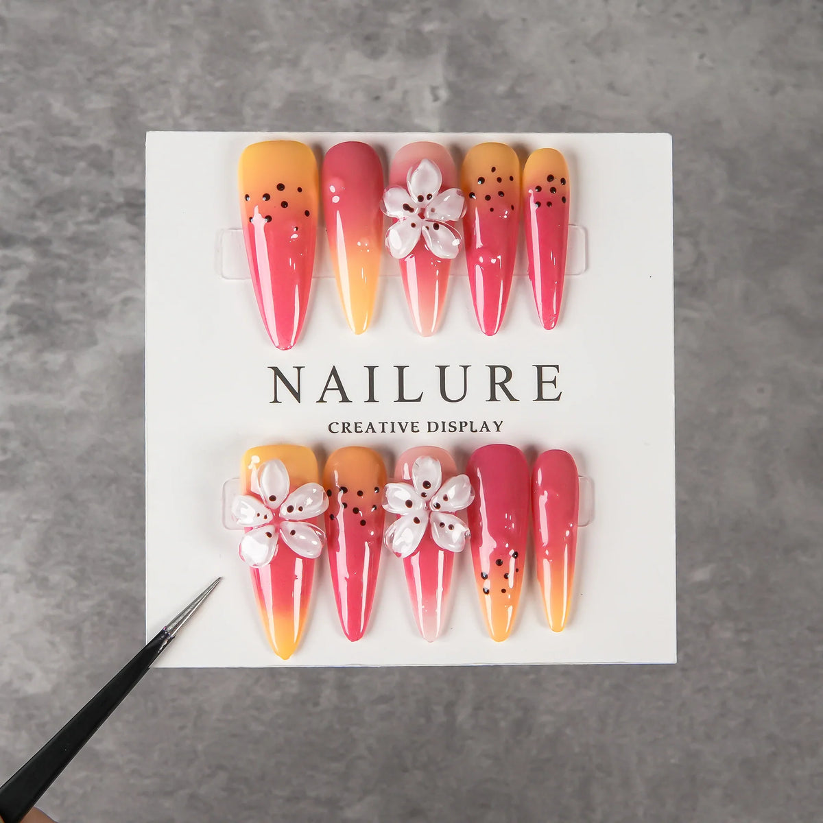 Press-On Nail Set Floral Design Strong Adhesive & Reusable