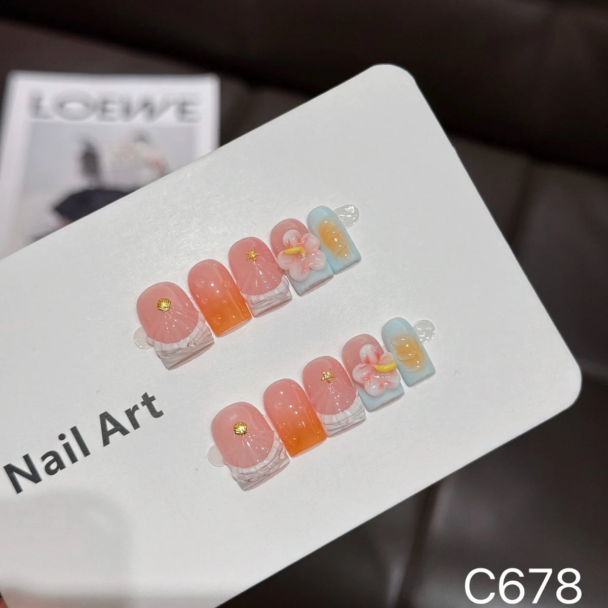 Press-On Nail Set Floral Designs Almond Shape