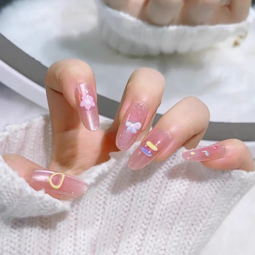 Press-On Nail Set Floral Designs Easy Application