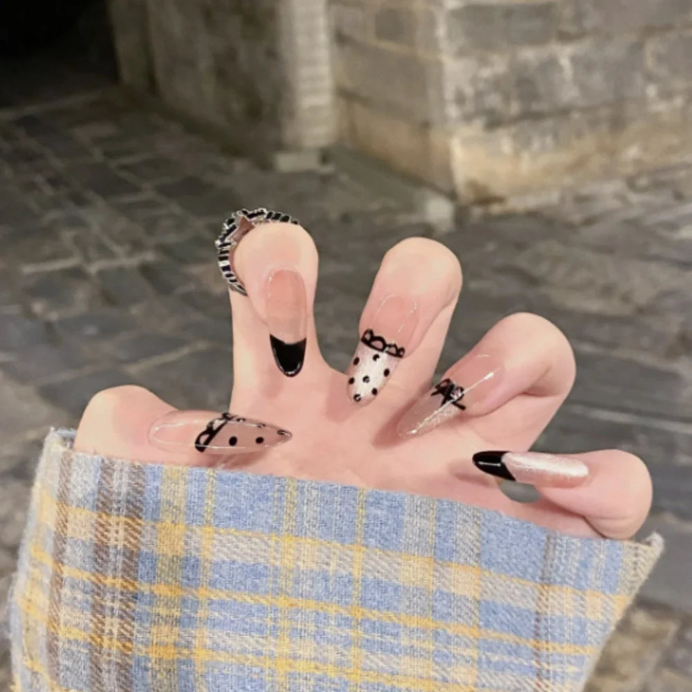 Press-On Nail Set Floral Designs Easy Application
