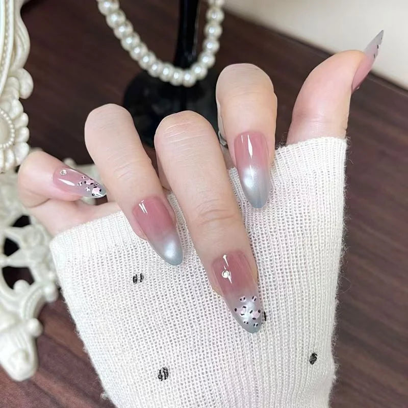 Press-On Nail Set Floral Designs Easy Application