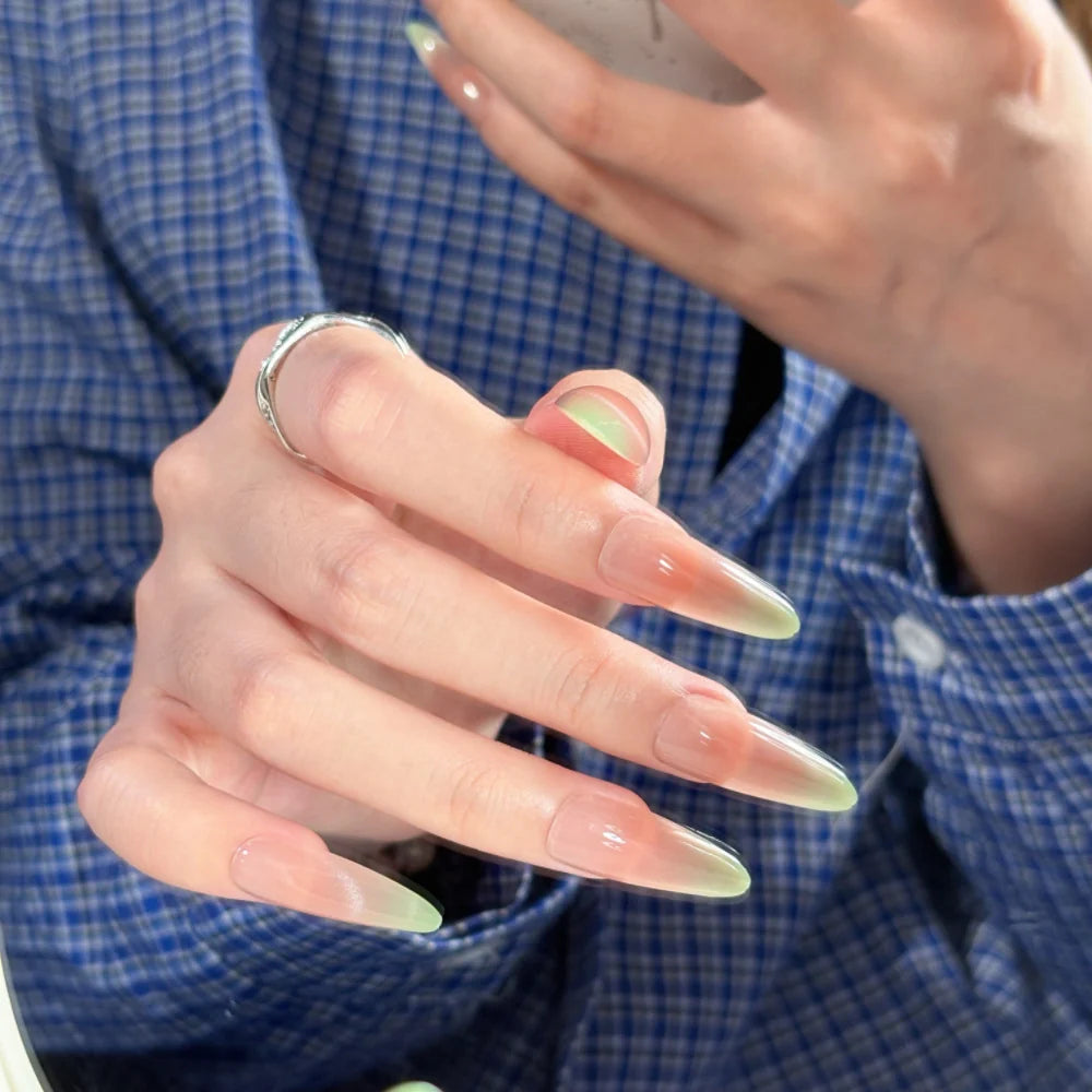 Press-On Nail Set Floral Designs Easy Application