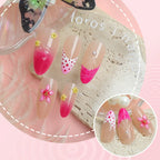 Press-On Nail Set Floral Designs Easy Application & Long-Lasting