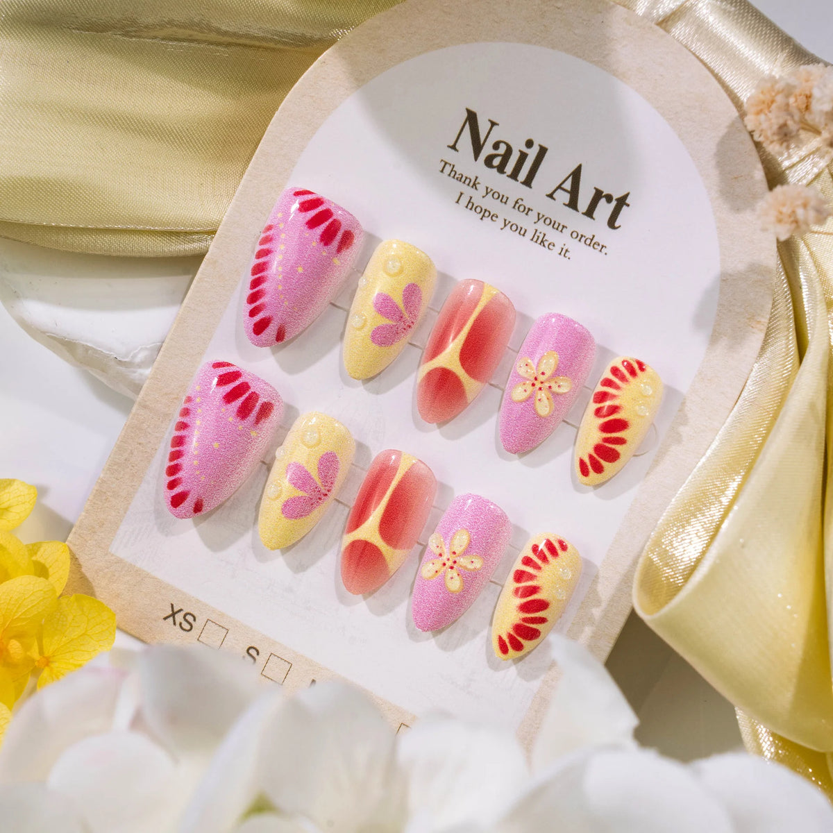 Press-On Nail Set Floral Designs Easy Application & Reusable