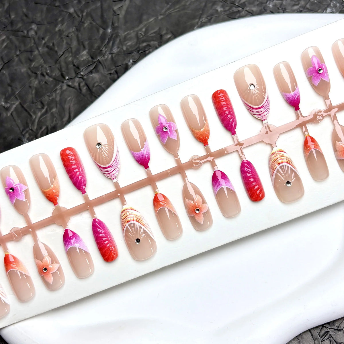 Press-On Nail Set Floral Designs Easy Apply Multiple Sizes