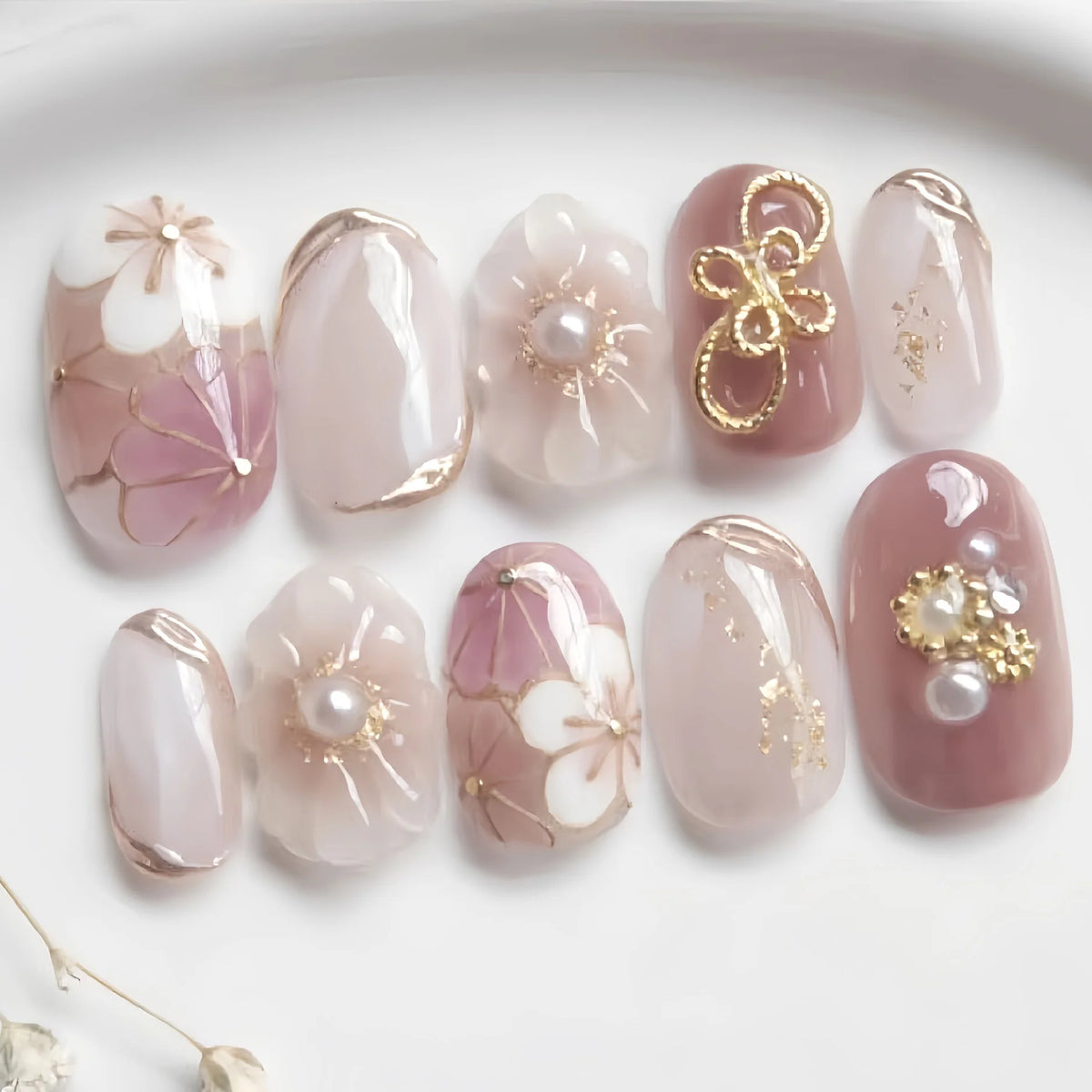 Press-On Nail Set Floral Designs & Jewel Accents Reusable