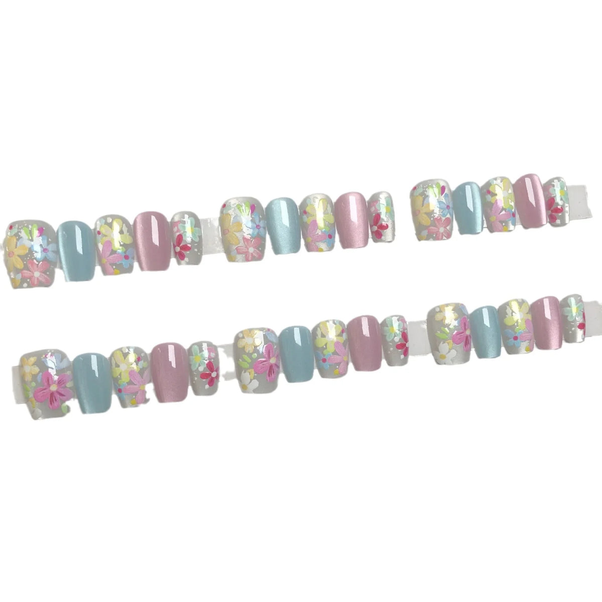 Press-On Nail Set Floral Designs Lightweight & Comfortable
