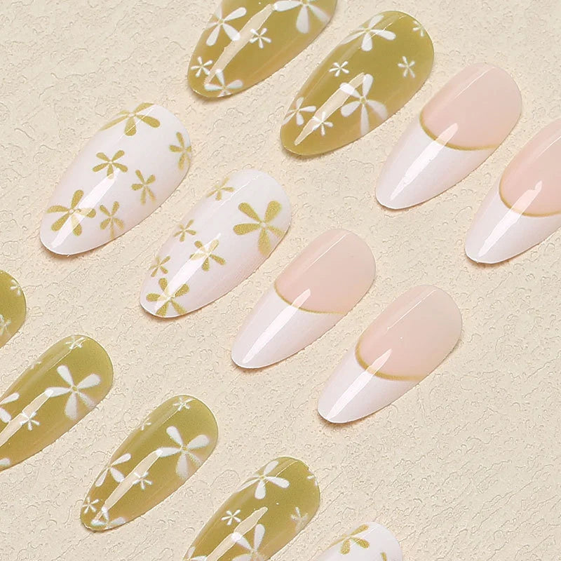 Press-On Nail Set Floral Designs Peel & Stick