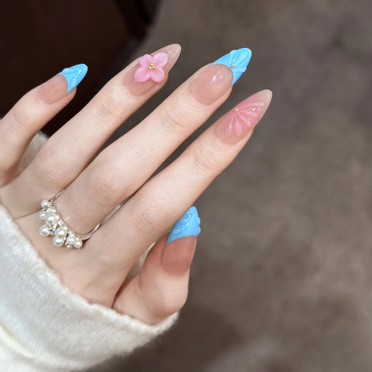 Press-On Nail Set Floral Designs Peel & Stick