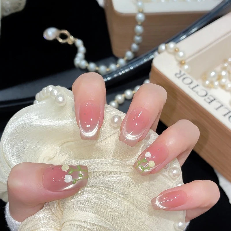 Press-On Nail Set Floral Designs Quick & Comfortable