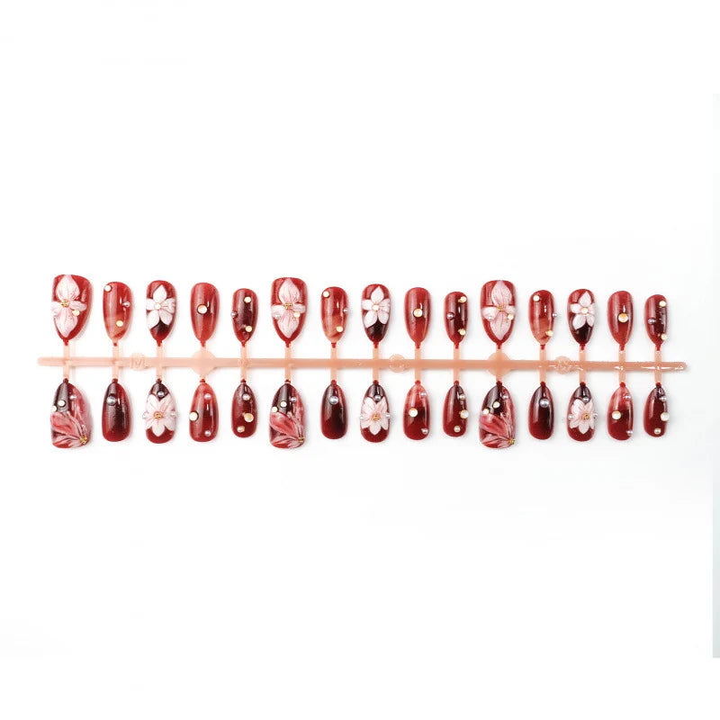 Press-On Nail Set Floral Designs Reusable & Chip-Resistant