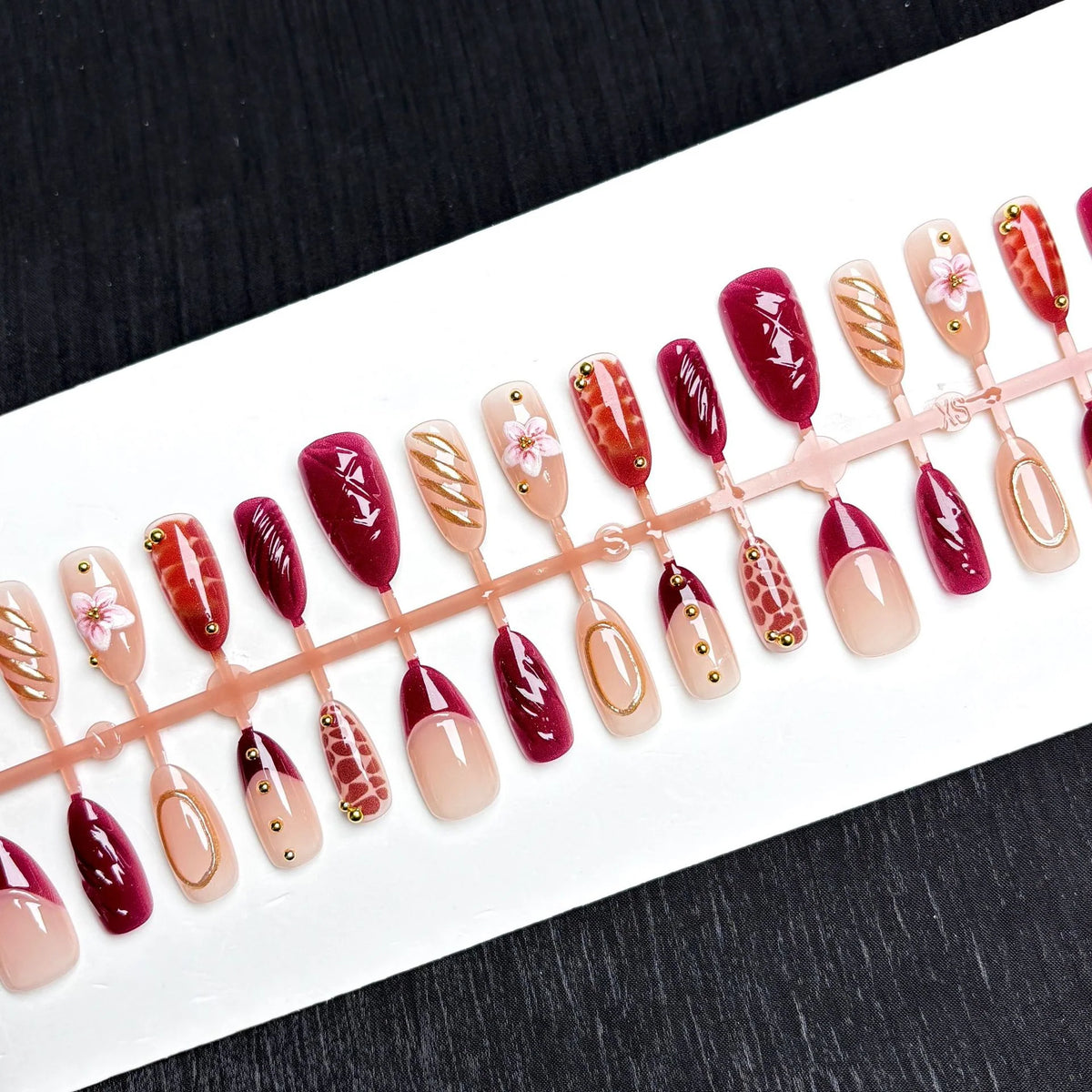 Press-On Nail Set Floral Embellished Easy Application
