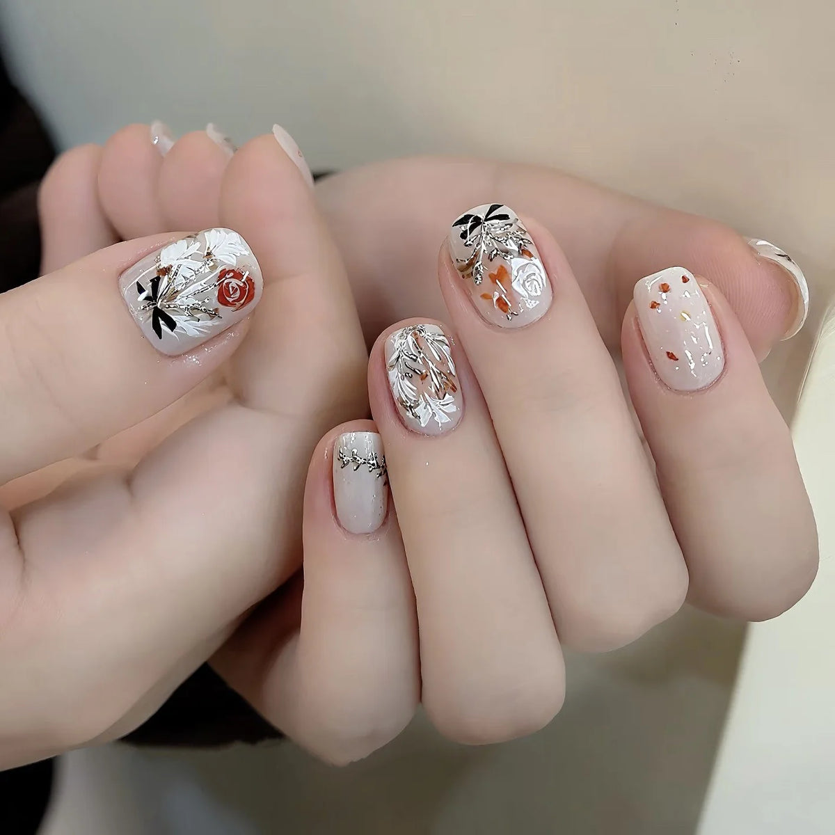 Press-On Nail Set Floral Embellished Easy Apply & Remove