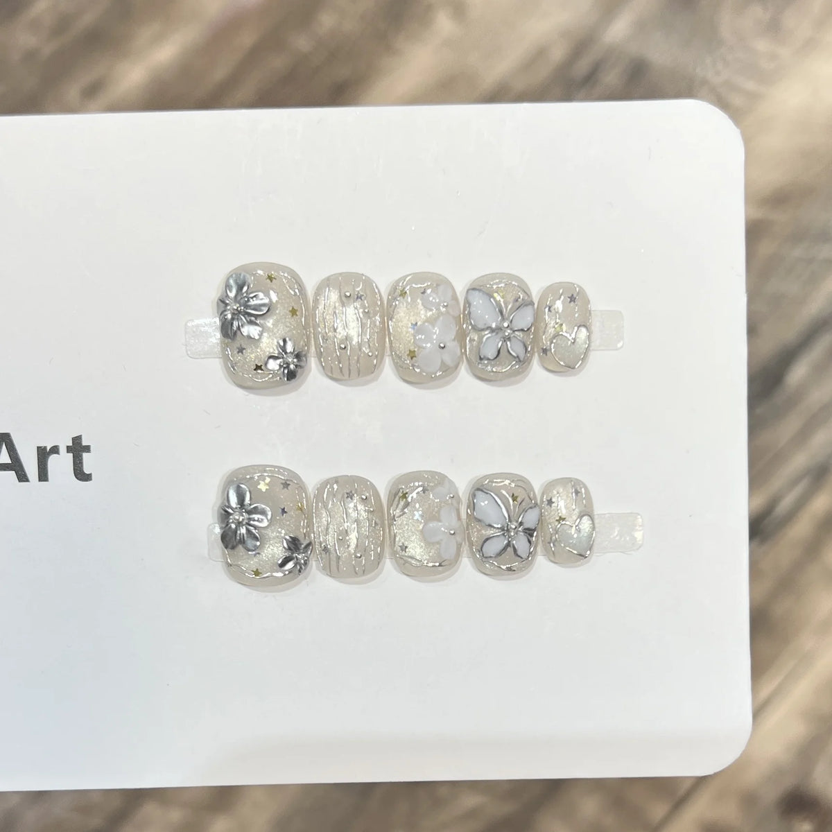 Press-On Nail Set Floral Embellished No-Glue & Comfortable Fit