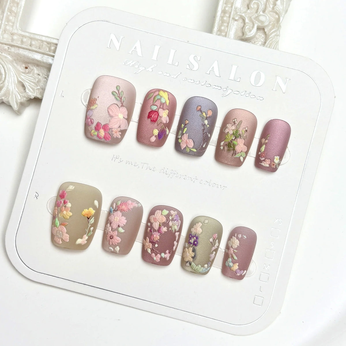 Press-On Nail Set Floral Embellished Reusable & Natural-Looking