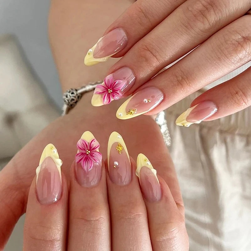 Press-On Nail Set Floral Embellishments & Easy Application