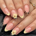 Press-On Nail Set Floral Embellishments Reusable Comfortable Fit