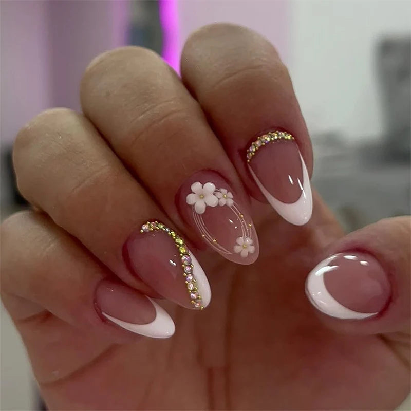 Press-On Nail Set Floral & Gem Embellished Adhesive Tabs