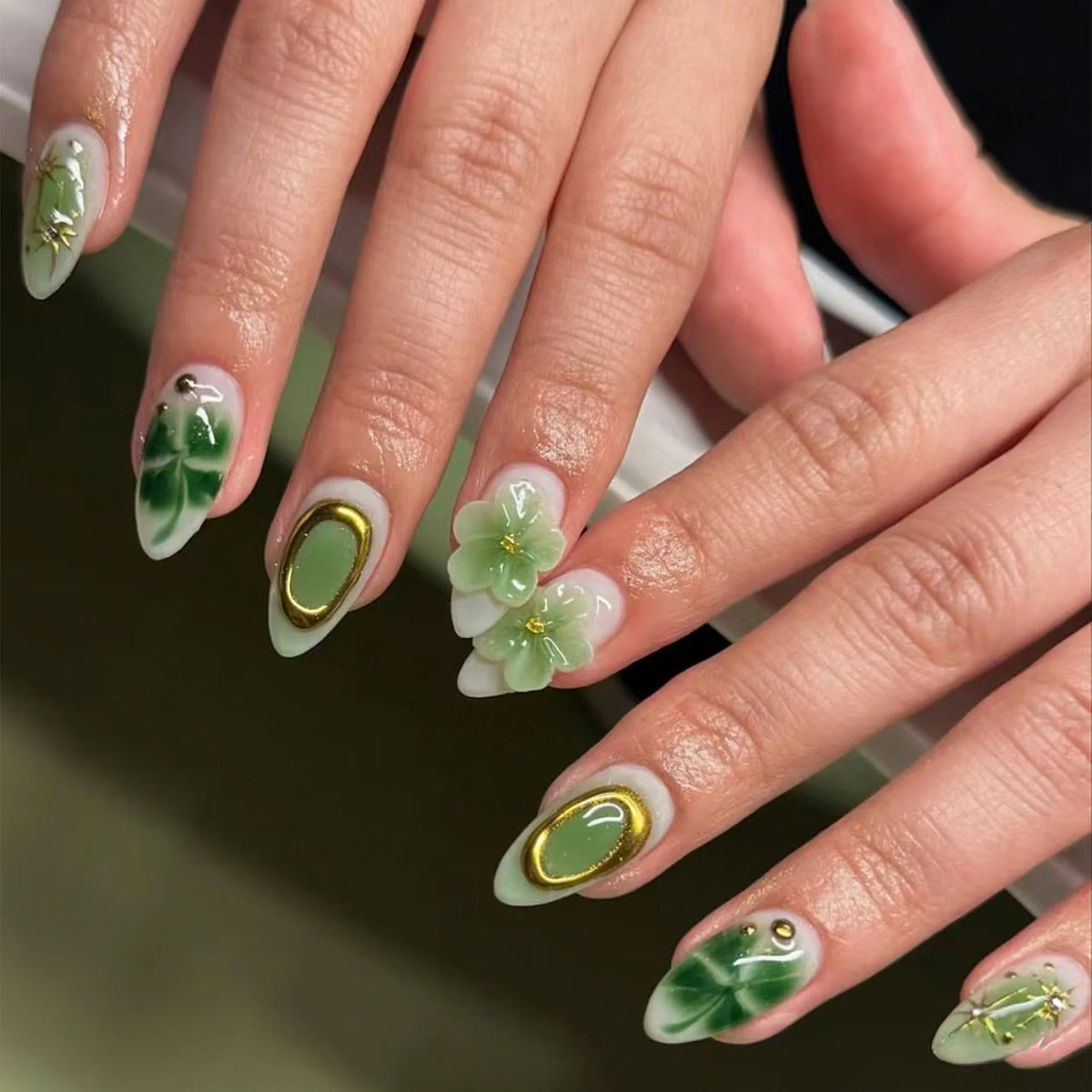 Press-On Nail Set Floral & Gemstone Easy Application