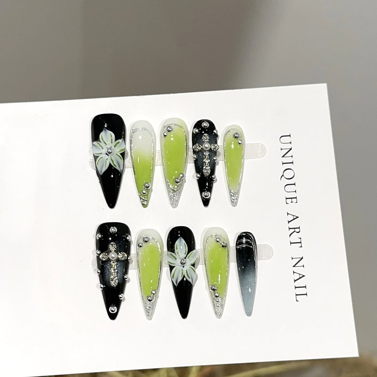 Press-On Nail Set Floral & Gemstone Peel-And-Stick