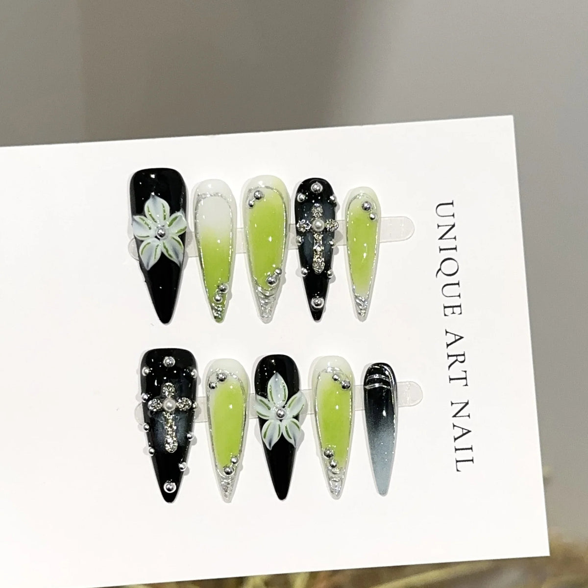 Press-On Nail Set Floral & Gemstone Peel-And-Stick
