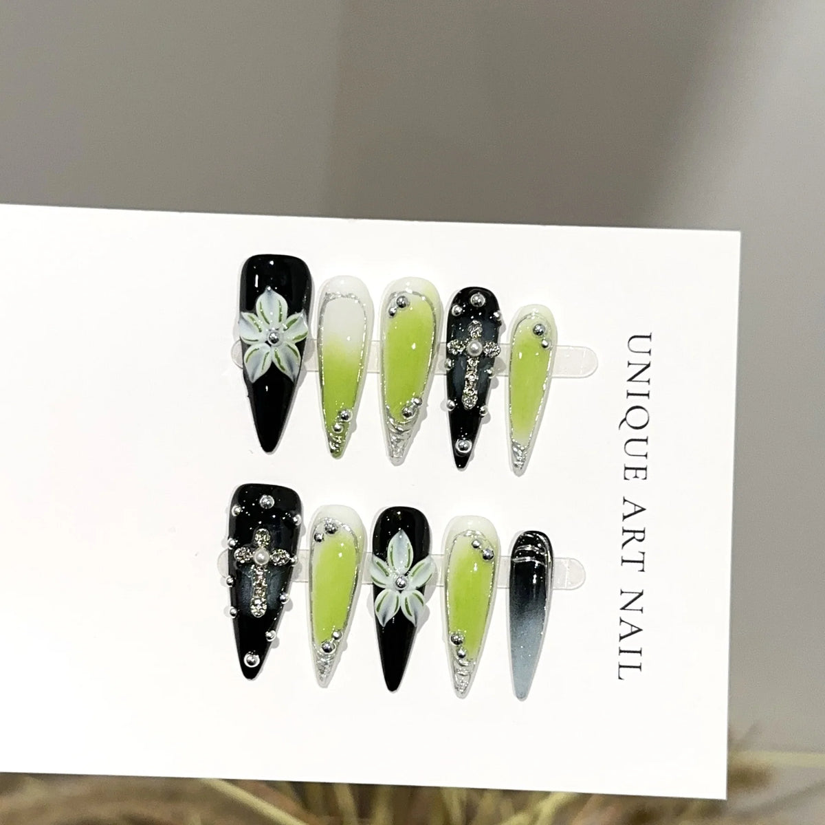 Press-On Nail Set Floral & Gemstone Peel-And-Stick