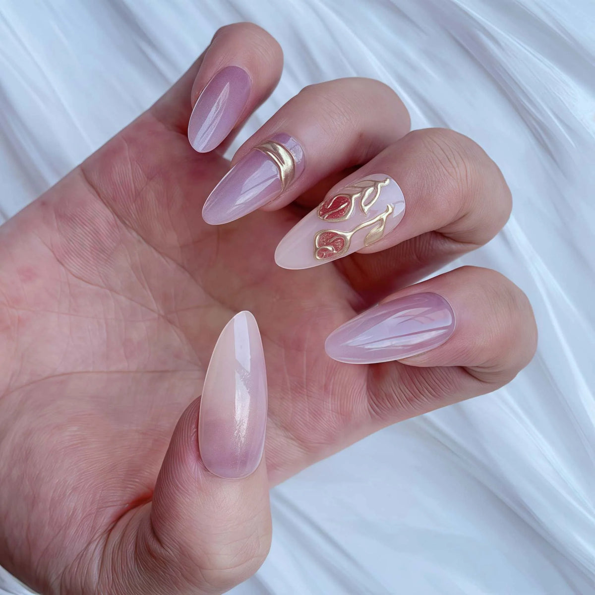Press-On Nail Set Floral & Gilded Accents No Glue