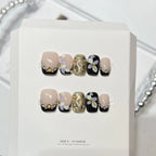Press-On Nail Set Floral & Glam No Glue