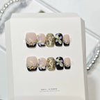 Press-On Nail Set Floral & Glam No Glue