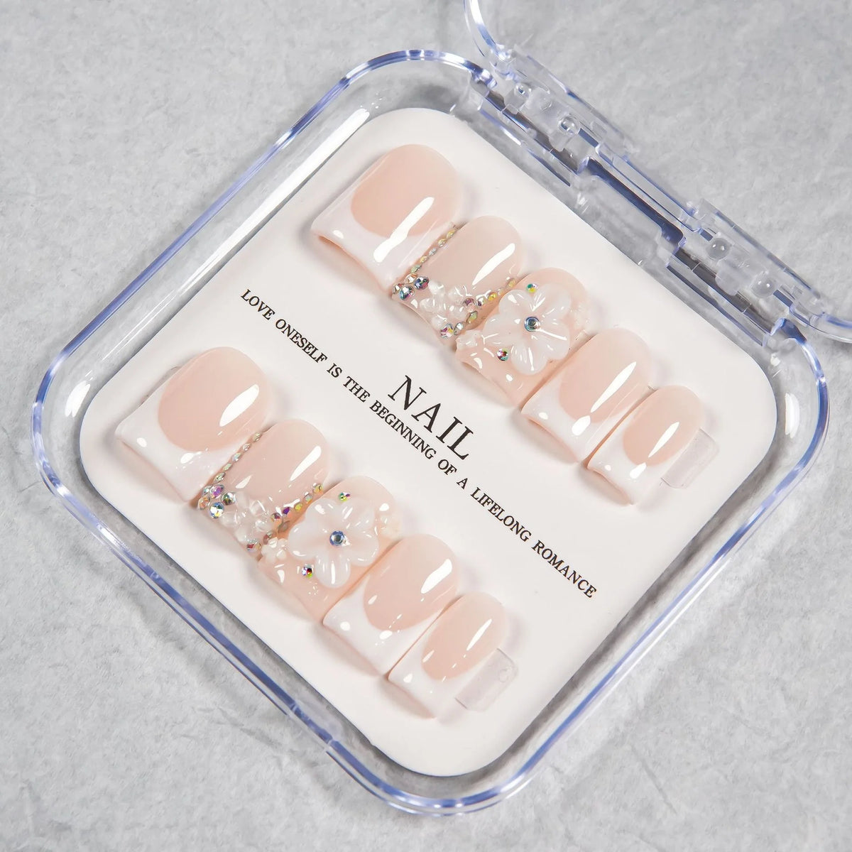 Press-On Nail Set Floral & Glitter Comfortable Fit
