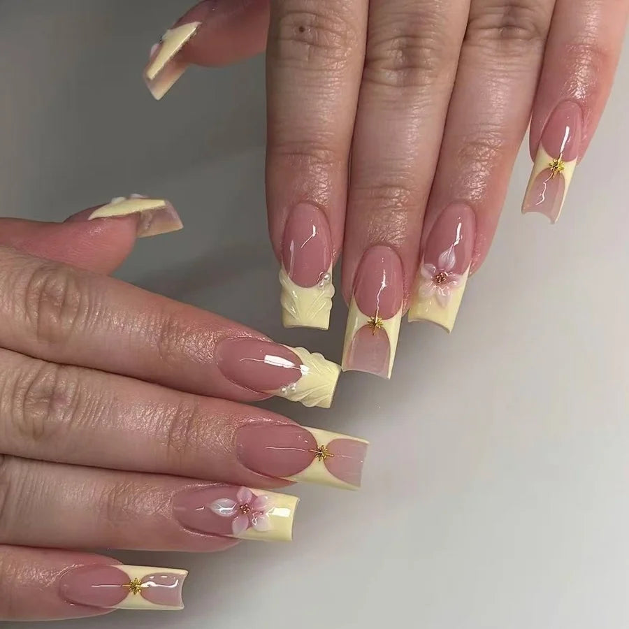 Press-On Nail Set Floral Glitter Easy Application