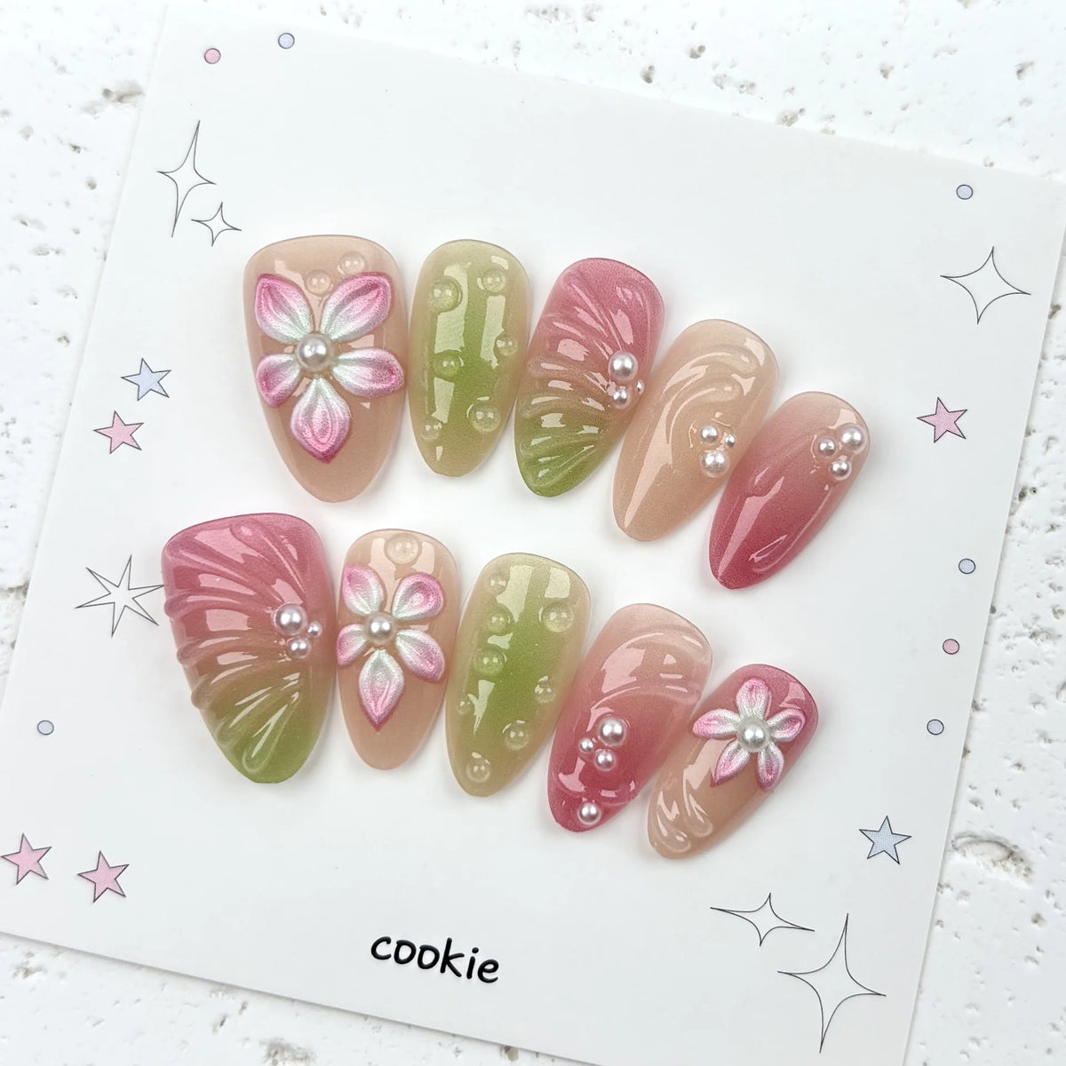 Press-On Nail Set Floral & Glossy Long-Lasting