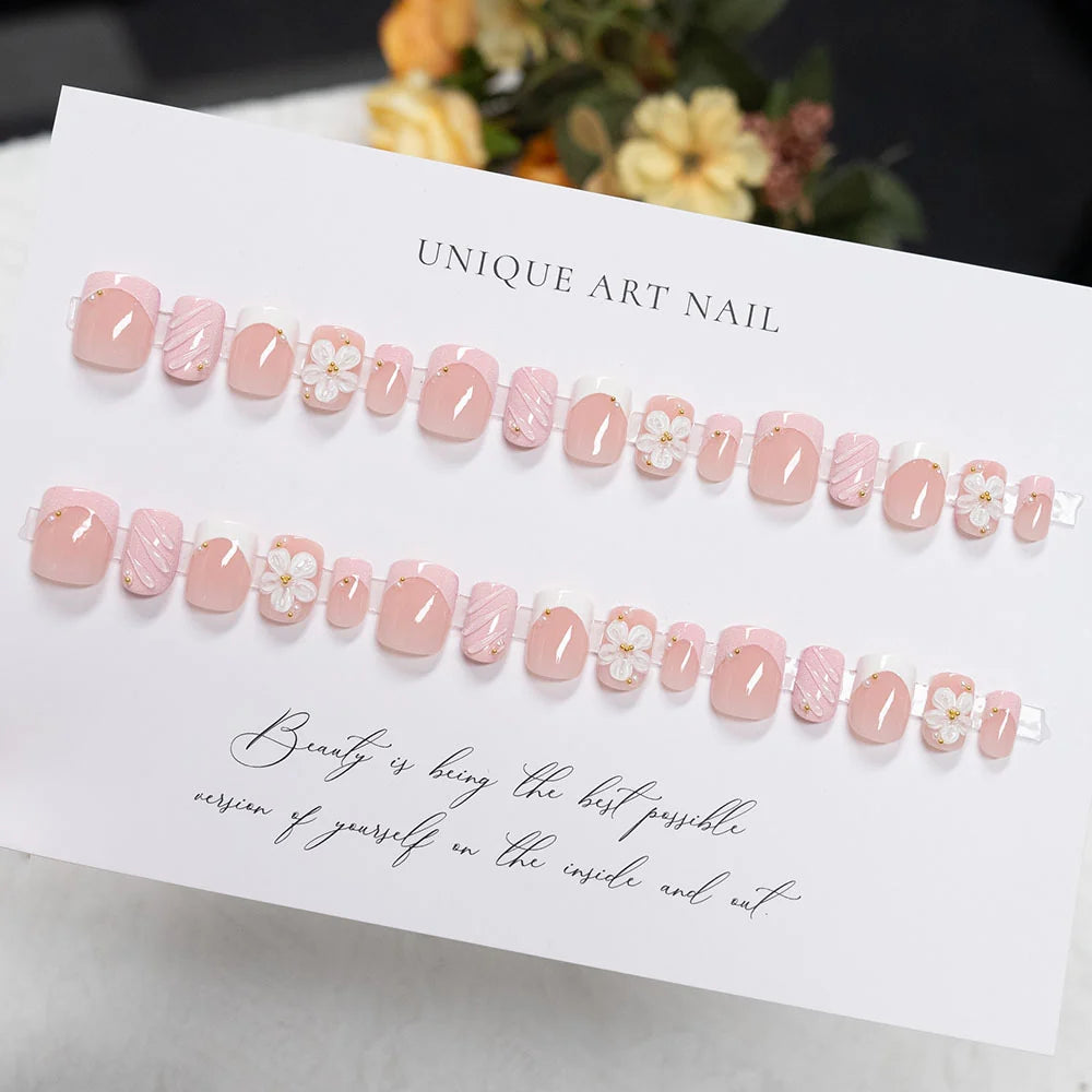 Press-On Nail Set Floral Gold Accents Glue-Free & Reusable