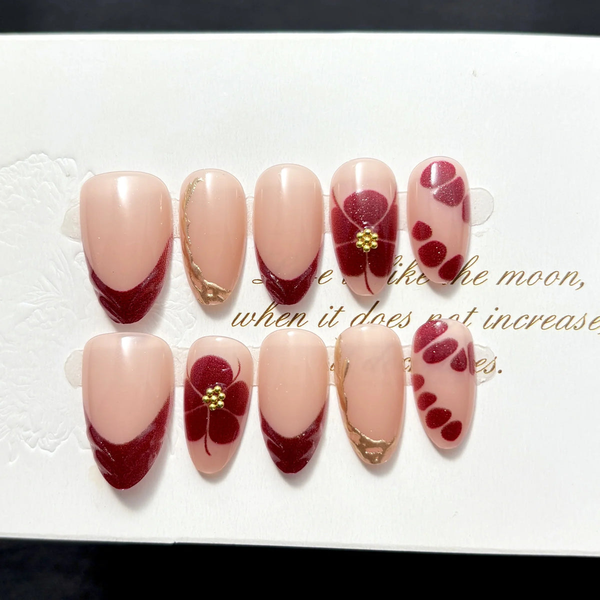 Press-On Nail Set Floral & Gold Accents Multiple Sizes