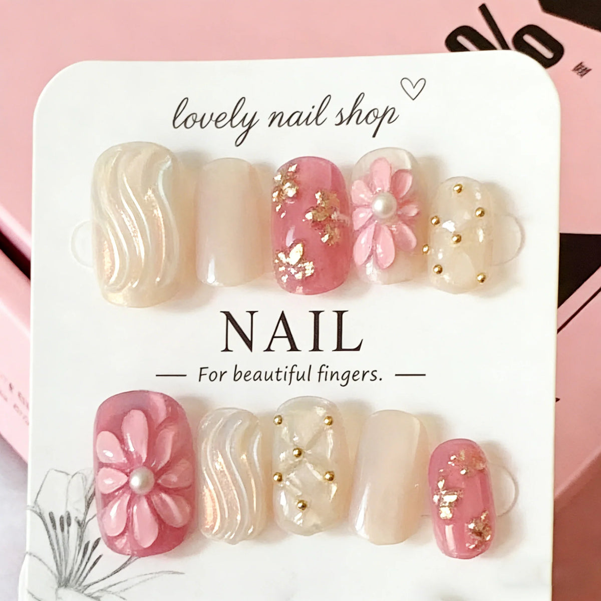 Press-On Nail Set Floral Gold Accents Peel & Stick