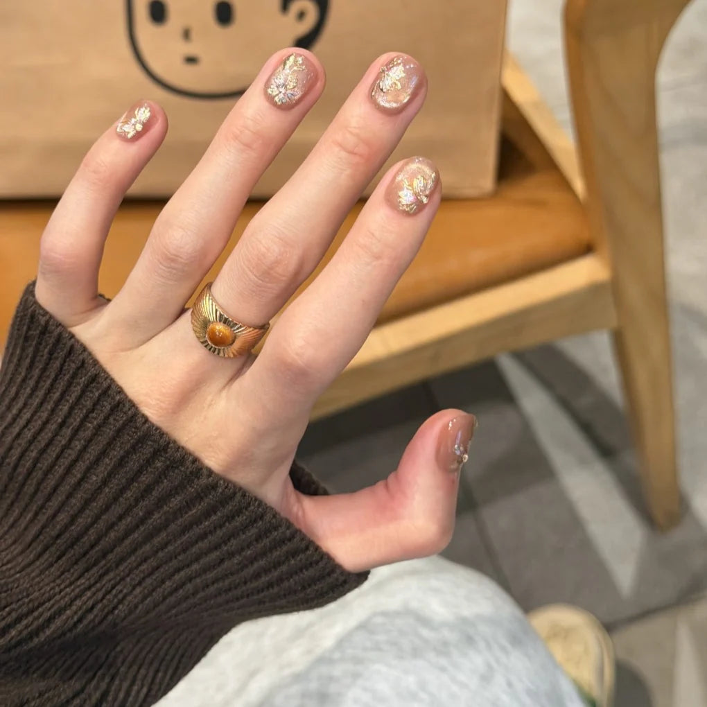 Press-On Nail Set Floral Gold Long-Lasting