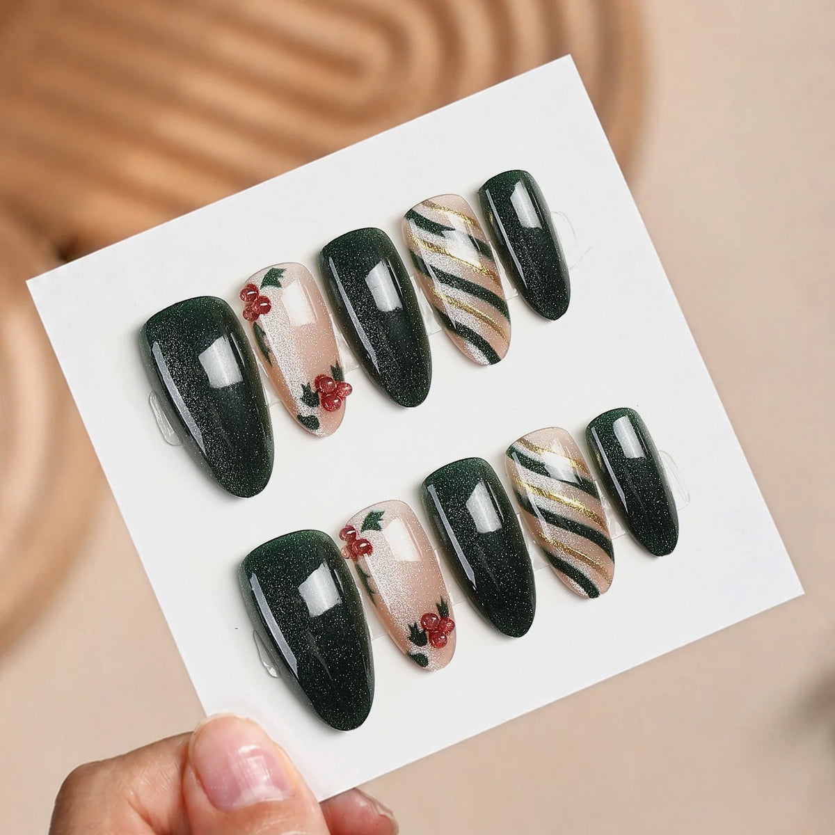 Press-On Nail Set Floral High-Gloss With Tool & Case