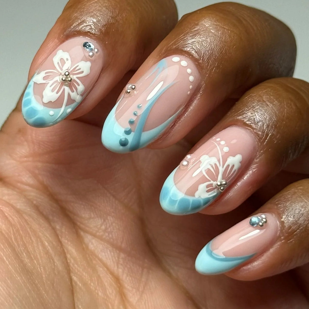 Press-On Nail Set Floral Jelly Finish Ready Adhesive