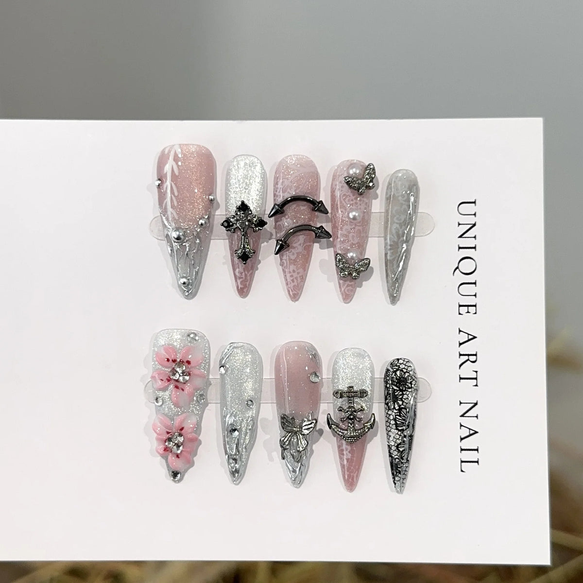 Press-On Nail Set Floral Jewel Accents