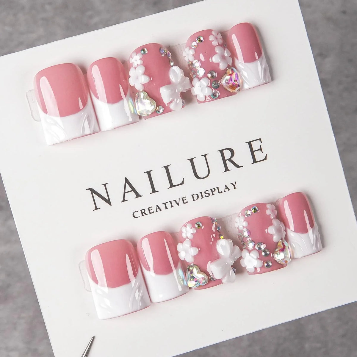 Press-On Nail Set Floral Jewel Glossy Multiple Sizes