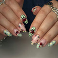 Press-On Nail Set Floral Ladybug Glue-Free & Reusable