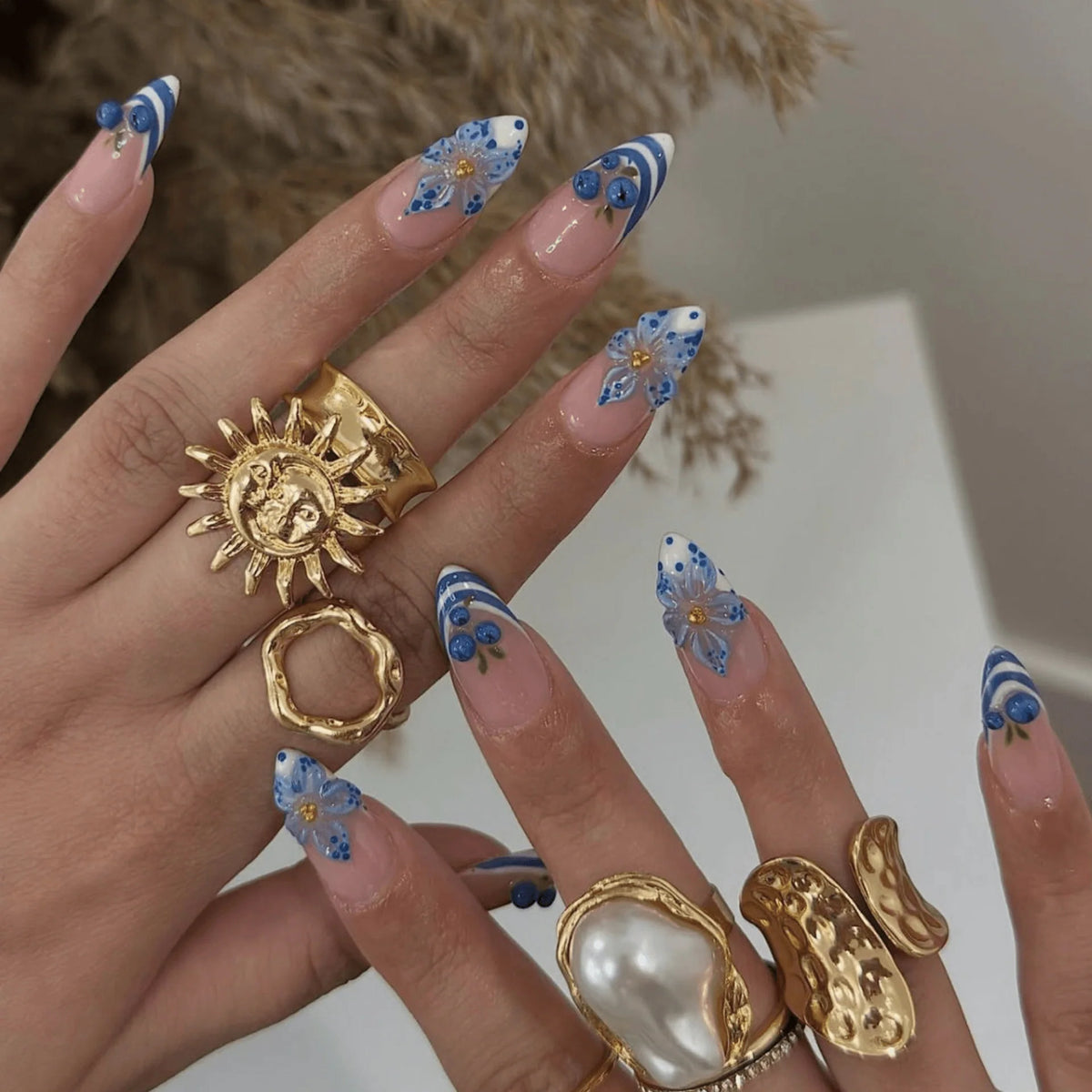 Press-On Nail Set Floral & Nautical Design Reusable Acrylic