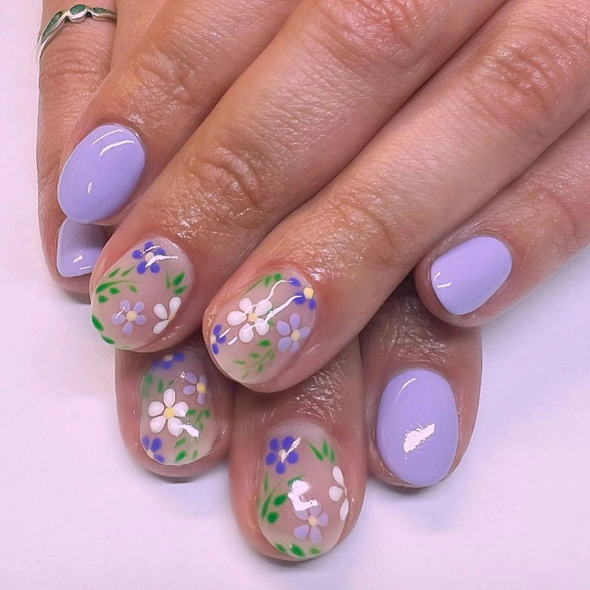 Press-On Nail Set Floral Pastel Pink Peel-And-Stick
