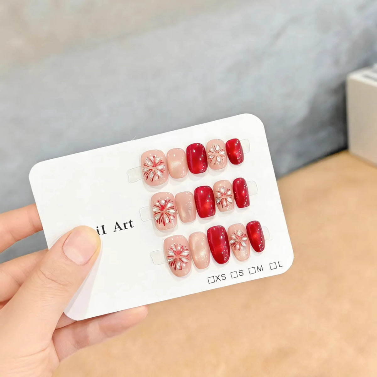 Press-On Nail Set Floral Peel-And-Stick