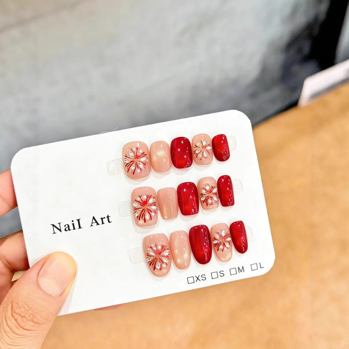Press-On Nail Set Floral Peel-And-Stick
