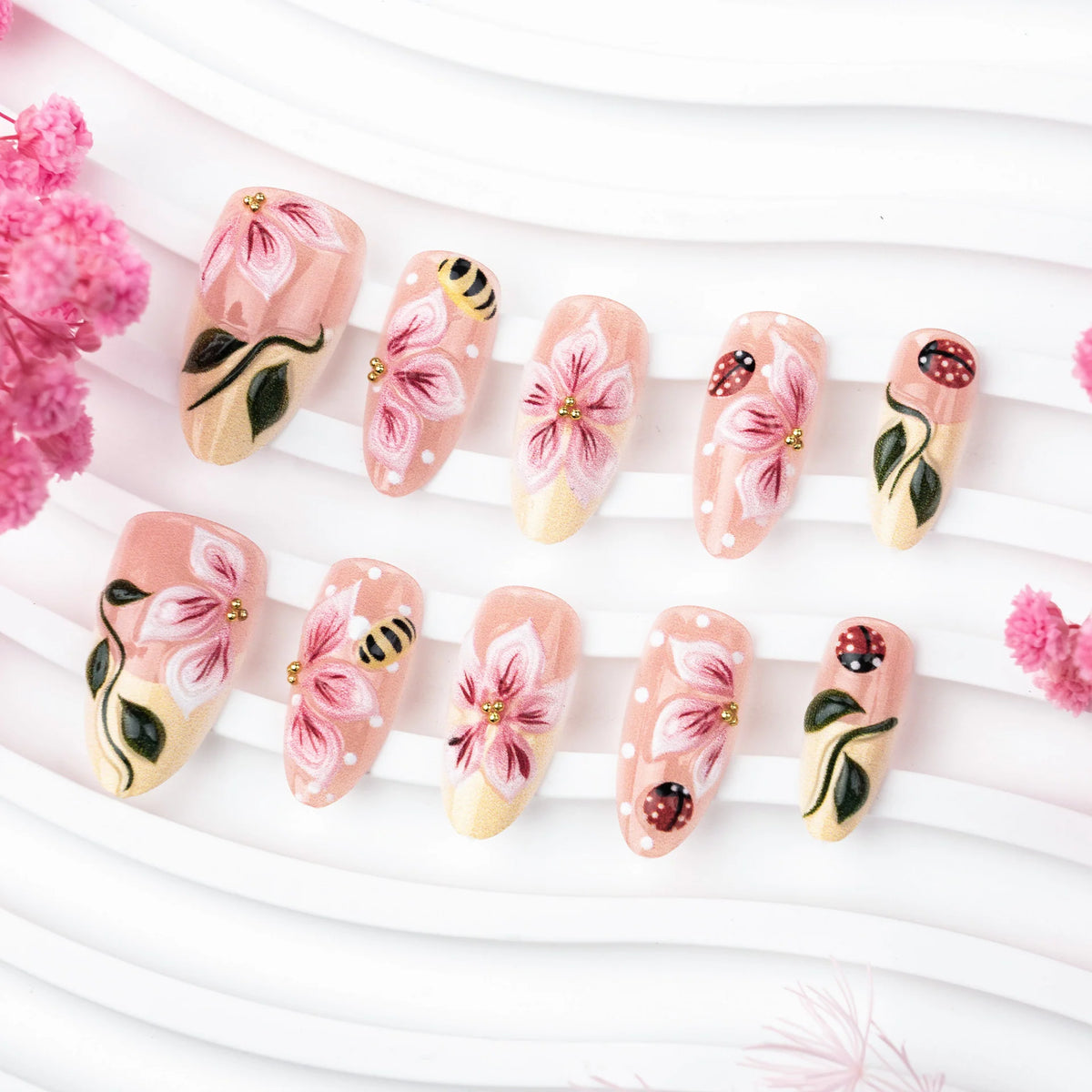 Press-On Nail Set Floral Peel-And-Stick Reusable 10-Piece